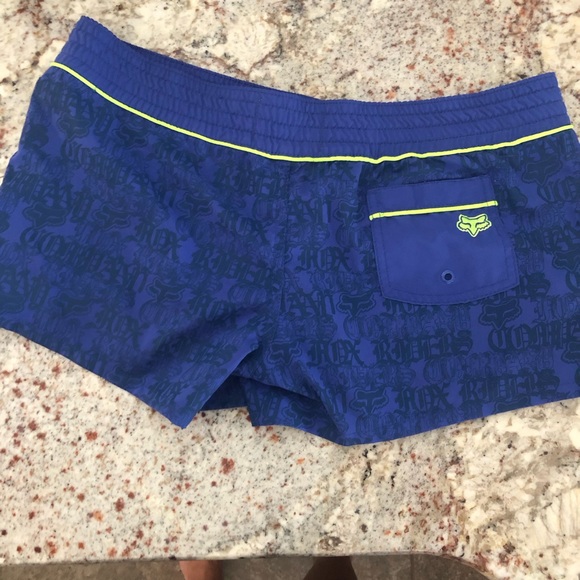 Cute Fox boss shorts - Picture 2 of 3